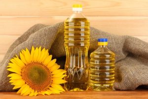 Producing of sunflower oil in Ukraine is increased by 46% during December 2016